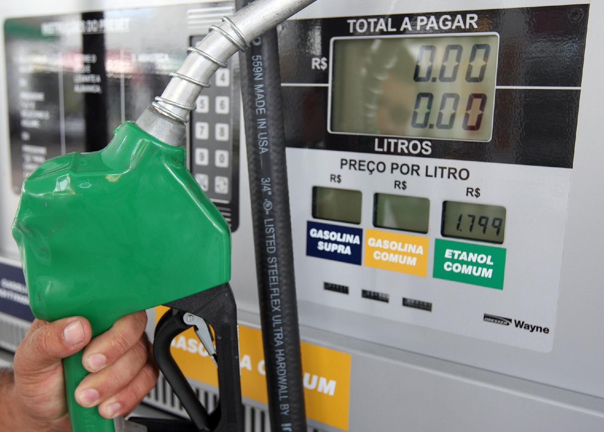 Gasolina E32: O Que Muda no Seu Motor e Como Economizar